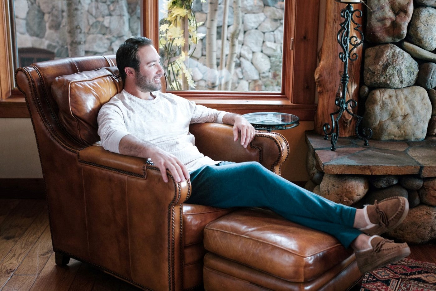 Bearpaw Moc II 2 - Men's Sheepskin Slipper - Lifestyle