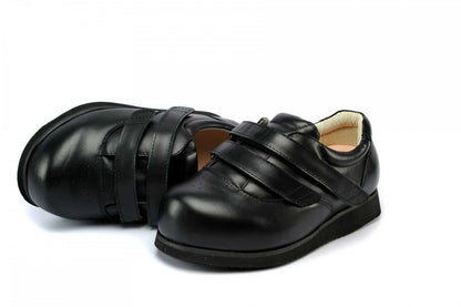 Mt. Emey 9301-X - Women's Widest Casual Shoes Strap Closure by Apis - Black Pair / Top