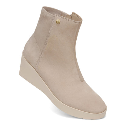 Vionic Skylar Women's Comfort Wedge Short Boot - Oatmeal Suede - SKYLAR-J0768L1250-OATMEAL-13fl-med