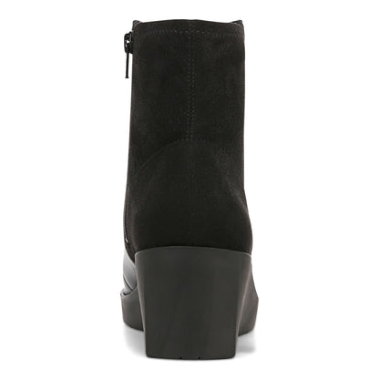Vionic Skylar Women's Comfort Wedge Short Boot - Black Nappa Leather - Bottom