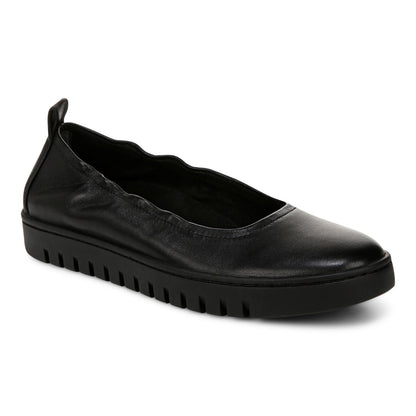 Vionic Uptown Balle womens Slip On/Loafer/Moc Shoe - Black - Angle main