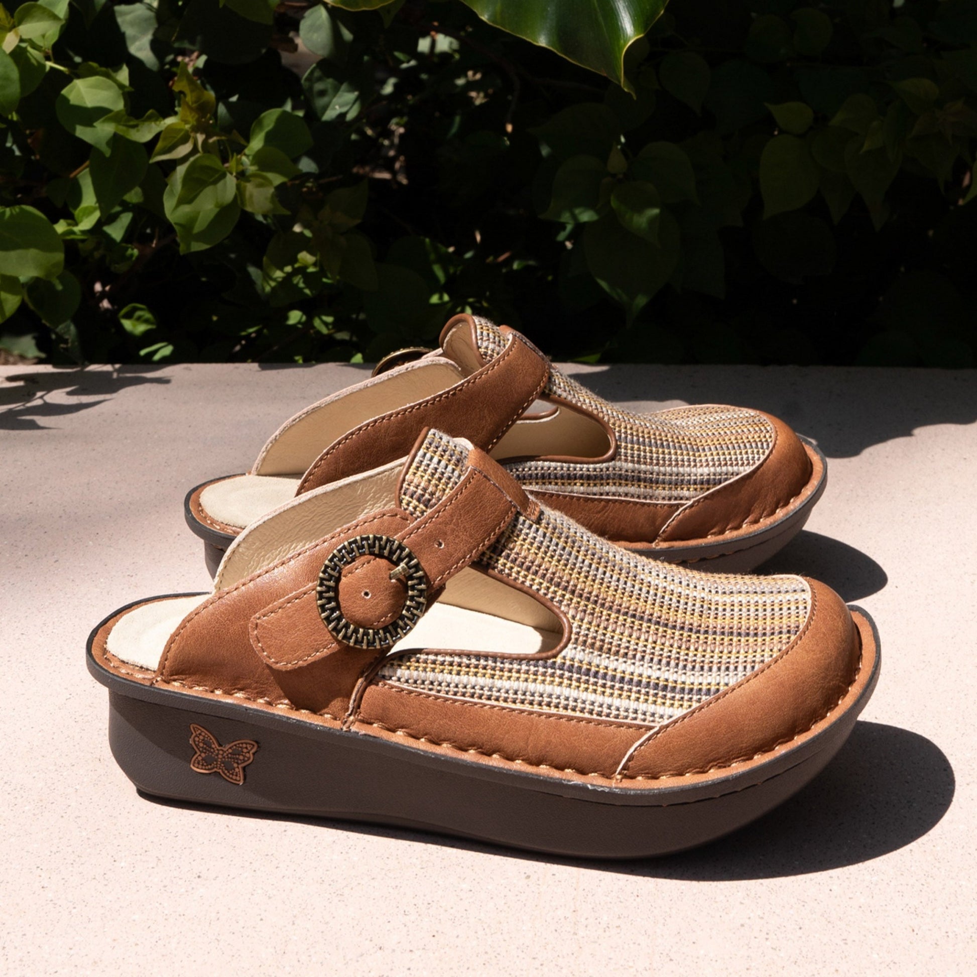 Alegria Classic Rocker Comfort Arch Support Women's Clog - Naturalized - 2