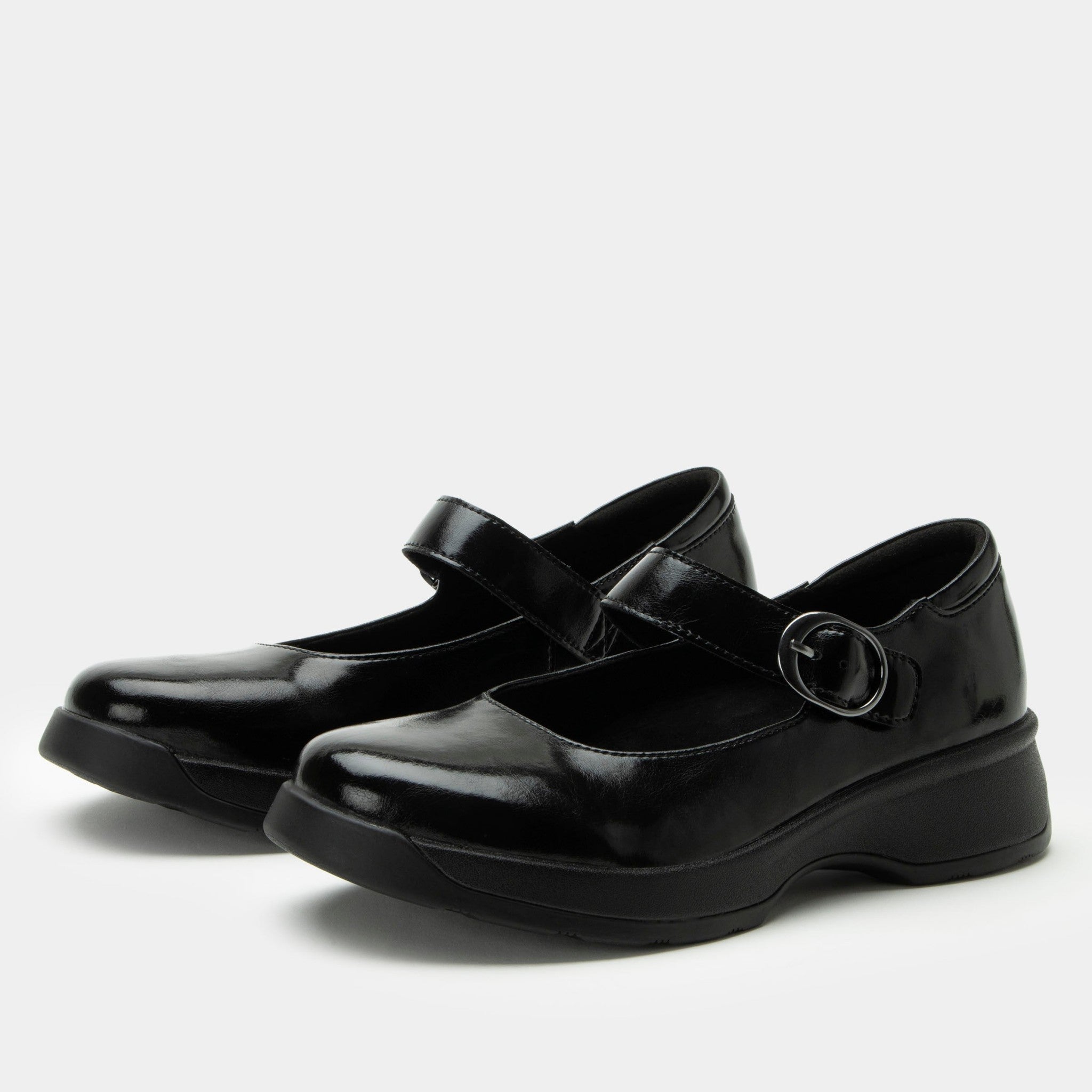 Dapper Black