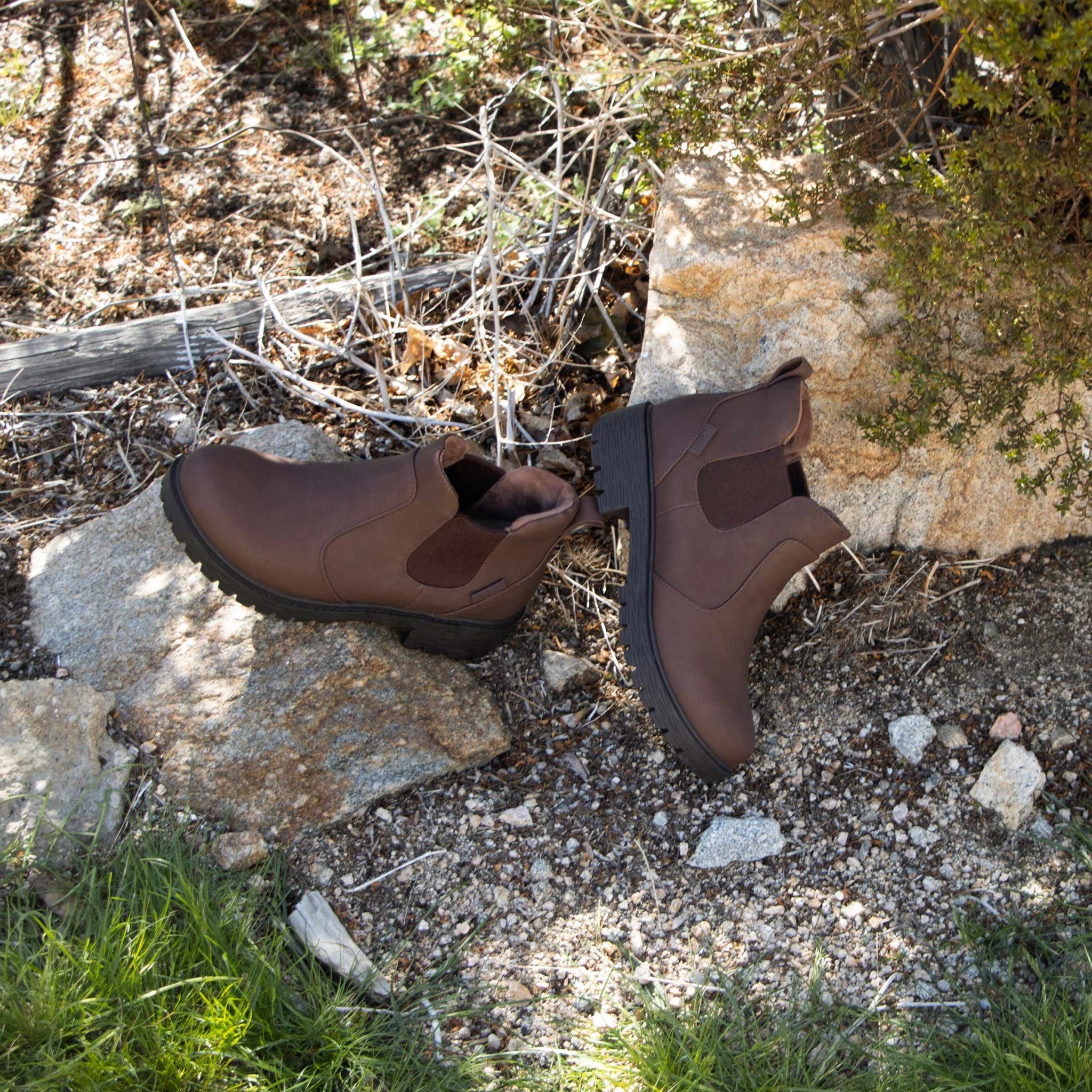 Alegria Rowen Comfort Arch Support Women's Chelsea Boot - 8108 Relaxed Cocoa - 2